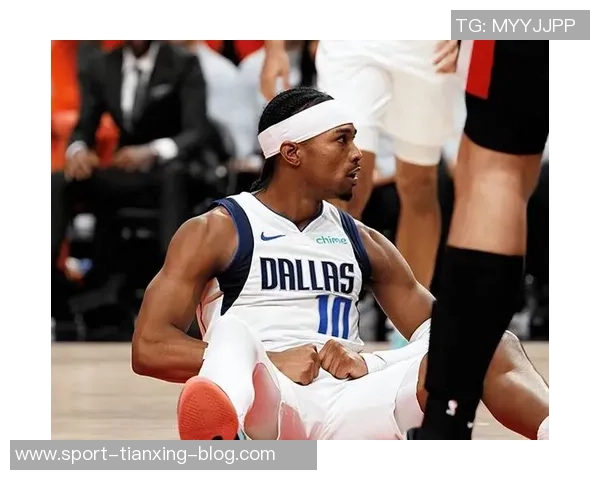 独行侠半场小负爵士弗拉格表现出色浓眉马尔卡宁各有贡献