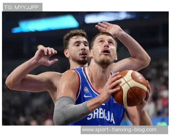 约基奇强势防守申京全场仅得2分8投1中表现惨淡 约基奇强势防守申京全场仅得2分8投1中表现惨淡